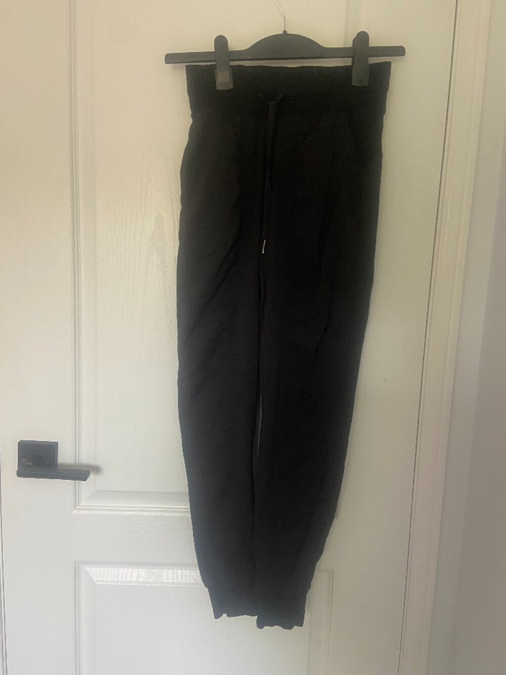 Lululemon dance studio joggers